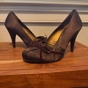 BCBG Max Azria Ma-Nurril3 brown satin 3-inch heels with velvet ribbon